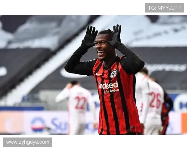 意媒报道恩迪卡艾纳维留队至12月15日有望迎战科莫 意媒报道恩迪卡艾纳维留队至12月15日有望迎战科莫